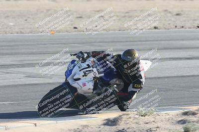 media/Jan-18-2026-CVMA (Sun) [[519f600f45]]/Race 16-Formula Middleweight/